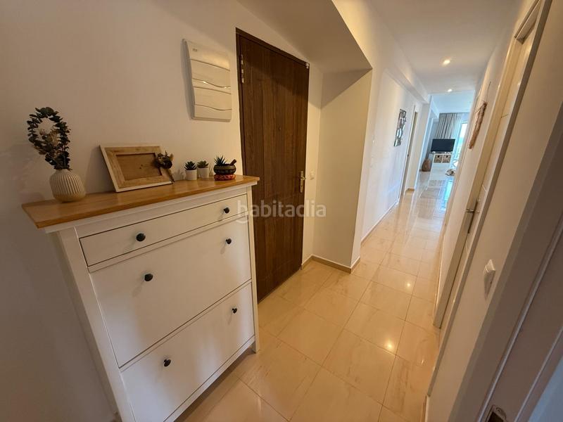Foto a441b845-f872-4b86-ae86-b5391ab89a3c. Piso 1 linea de poniente reformado en Playa Poniente Benidorm
