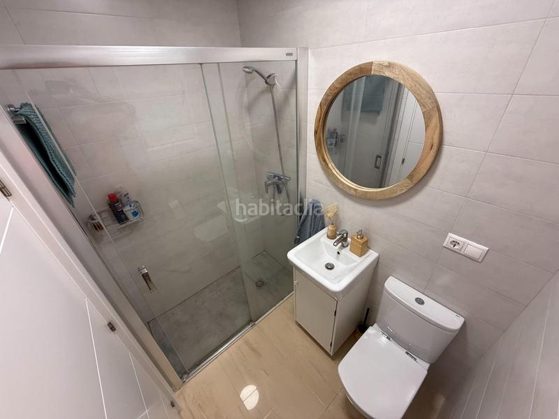 Foto db3c5c0c-2c33-4b70-8745-667d317a0d7d. Piso 1 linea de poniente reformado en Playa Poniente Benidorm