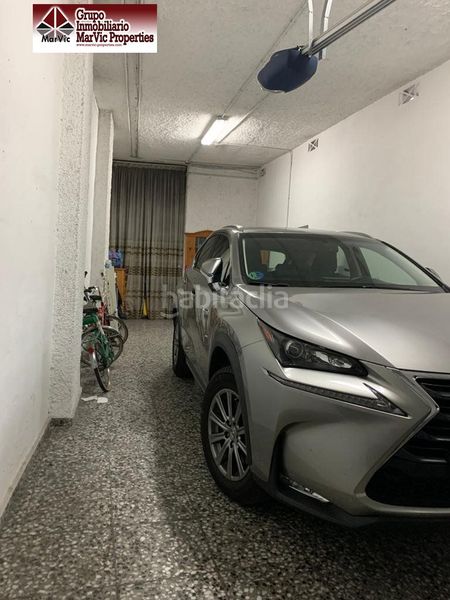 Foto 35654193-675a-41f9-ba3f-d385a26500b0. Aparcament cotxe a Levante Alto Benidorm
