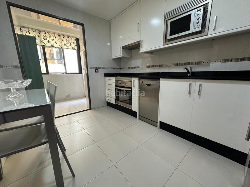 Foto 68fc0716-4415-4a3d-9128-7fe0780b4287. Piso residencial de lujo en el centro en Centro Urbano Benidorm