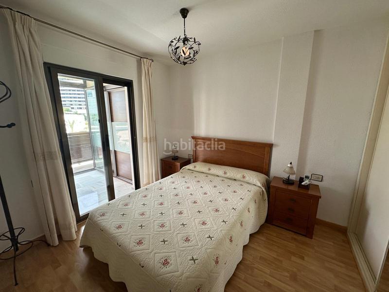 Foto da2ad3d5-1602-42a5-bc96-7925ab6c9fe9. Piso residencial de lujo en el centro en Centro Urbano Benidorm