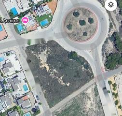 Residential Plot in Polop. Parcela para construir la alberca polop la nucia