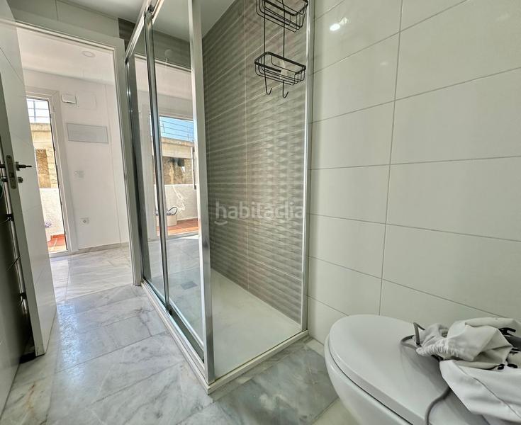 Foto 7d5cd411-09de-4d44-baa2-85860a646de4. Apartament amb piscina a Playa Poniente Benidorm