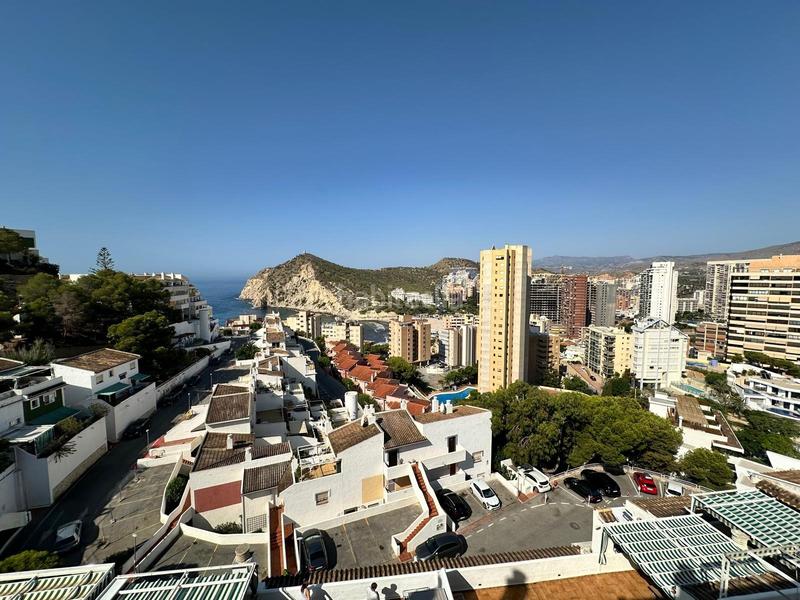 Foto 8466861f-8b7a-485f-9557-af6658e207b8. Apartament amb piscina a Playa Poniente Benidorm