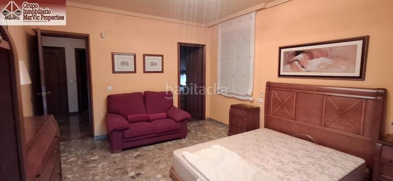 Foto 6f57ed75-dfec-4c99-bbe5-aeb01091c76a. Chalet con riscaldamento parcheggio piscina in Urbanizaciones Benidorm