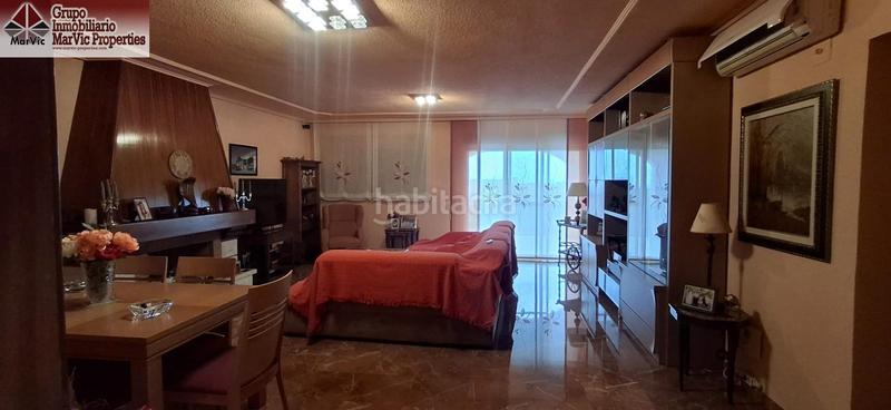 Foto 7b6e11de-3980-4f6c-b075-28c6a7b44b6c. Chalet con riscaldamento parcheggio piscina in Urbanizaciones Benidorm
