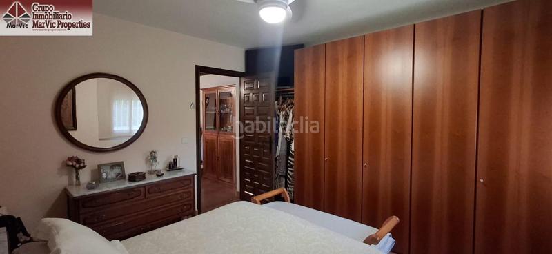Foto b2ecb85b-e738-43bd-9023-6c0e71fa5564. Chalet con riscaldamento parcheggio piscina in Urbanizaciones Benidorm
