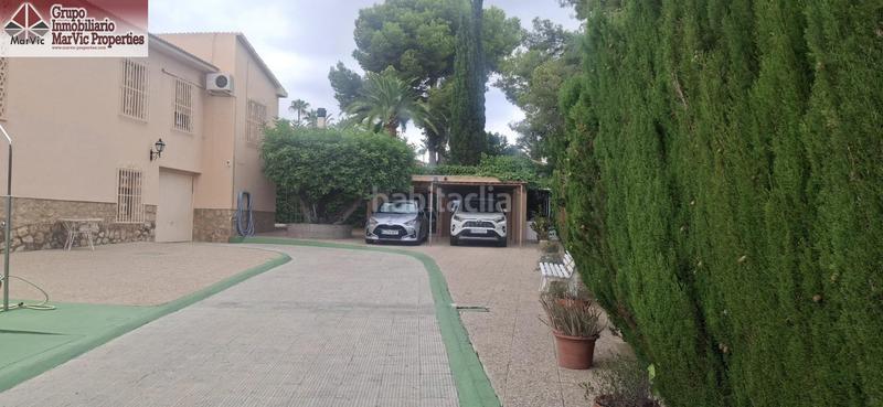 Foto ef224966-56bb-4699-84b6-6905e4f796bf. Chalet con riscaldamento parcheggio piscina in Urbanizaciones Benidorm