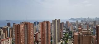 Apartamento en Juzgados - Plaza de Toros. Modernidad y comodidad en benidorm apartamento con terraza y vis