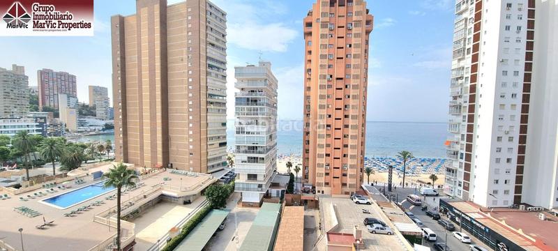 Foto d64d5f3c-54a5-4e34-b5cf-69f86548c736. Apartamento  reformado con vistas al mar en levante, en Benidorm