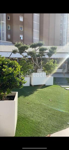 Foto dbe917b8-3bb2-4d0f-a5e1-96c5781c39ac. Apartamento amplio apartamento levante, a solo 20 metros del mar en Benidorm