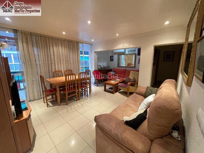 Foto d43342bc-ecac-4b07-8072-5dfc16ad0bb2. Piso se vende piso en jaime 1, totalmente reformado. en Benidorm