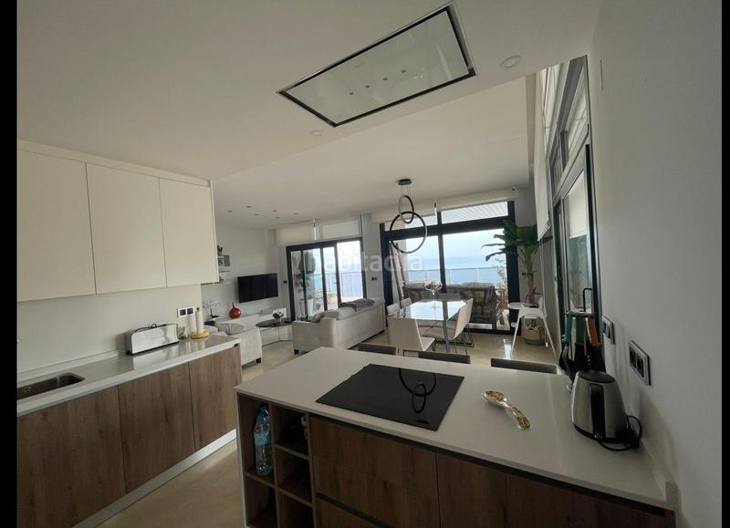 Foto 79855952-2c34-4013-8603-ef8788922774. Appartamento con riscaldamento parcheggio piscina in Benidorm