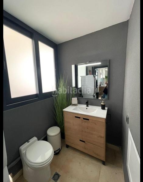 Foto bffd33dd-fa4a-4e9e-af89-bbdf6b6eeb1b. Appartamento con riscaldamento parcheggio piscina in Benidorm