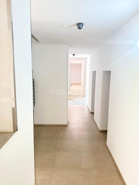 Foto f3a00288-01fc-4daa-975d-90564926ba52. Appartement avec parking piscine dans Playa Poniente Benidorm