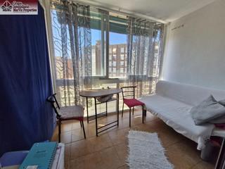 Studio à Juzgados - Plaza de Toros. Estudio reformado con piscina y pistas de tenis  ideal para inve