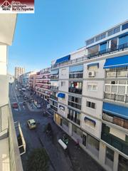 Etagenwohnung in Centro Urbano. Piso reformado en venta en el centro de benidorm  a solo 500 met