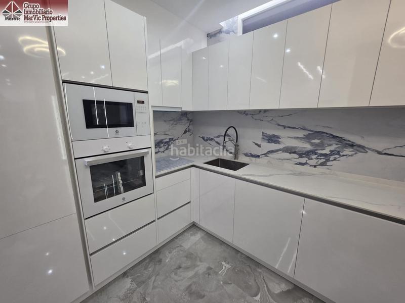 Foto afde7d46-b847-47b1-8a20-fa02419dddc0. Erdgeschoss mit parking pool in Juzgados - Plaza de Toros Benidorm