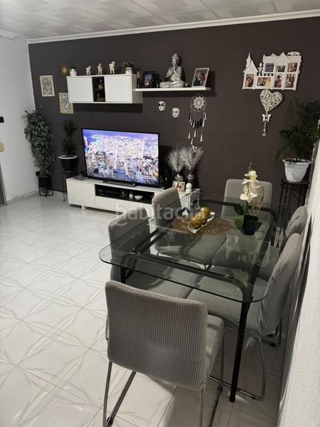 Foto f2caff30-db11-47a7-9417-f7cc3d151043. Apartament a Colonia Madrid Benidorm