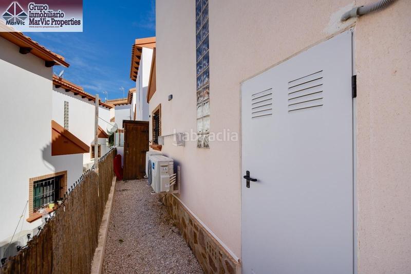 Foto 26de1ddc-a26f-440c-af0b-ba9369cfed98. Chalet con riscaldamento piscina in Los Almendros Orihuela