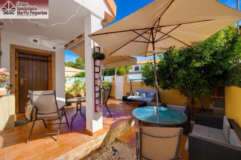 Foto 788f5503-e505-4000-a175-47b9ccfceca8. Chalet con riscaldamento piscina in Los Almendros Orihuela