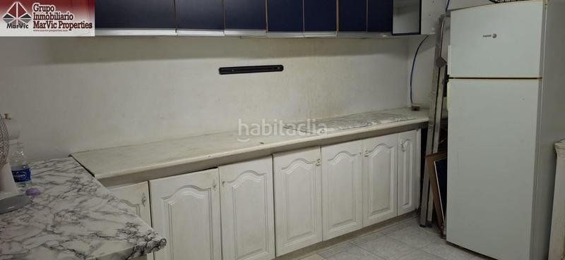 Foto 8d8c9650-78c5-48a4-b25b-2da505e59d15. Local comercial amplio local comercial con posibilidad de cambio a vivienda en Benidorm