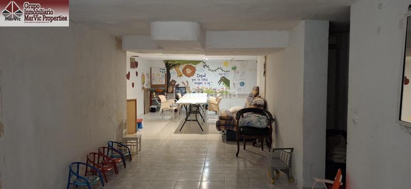 Foto ea2aaa10-ab23-4c47-a384-3310b852d647. Local comercial amplio local comercial con posibilidad de cambio a vivienda en Benidorm