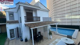 Chalet à Sierra Helada. Chalet  adosado de lujo en benidorm
