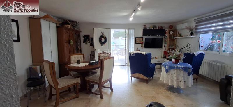 Foto 2d6132df-56a4-4464-9a99-4a0a64df017a. Chalet mit parking pool in Coloma Nucia (la)