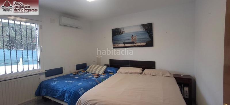 Foto 8ed03c0a-d39f-4fae-ae99-8c8d345fbd2a. Chalet mit parking pool in Coloma Nucia (la)