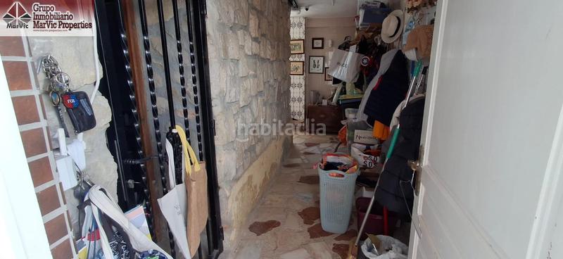 Foto b7a42de9-10c7-4bec-9944-c317758d06f9. Chalet mit parking pool in Coloma Nucia (la)