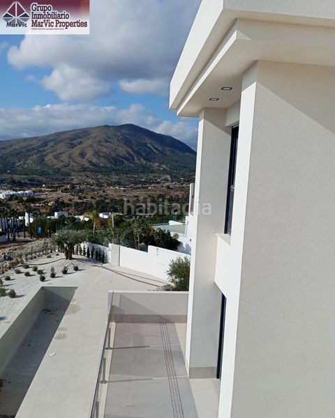 Foto f59cf5d5-121a-4b45-a05a-015dba9e70a2. Xalet amb piscina a Golf Bahía Finestrat