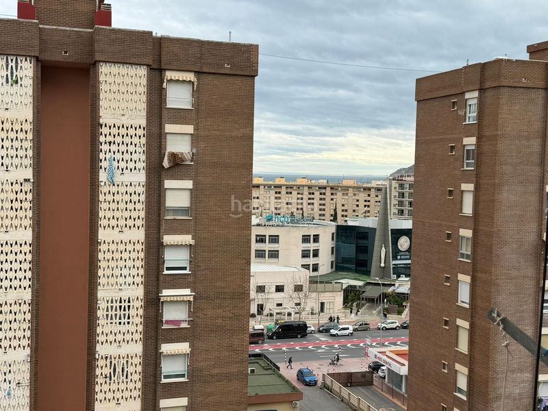 Foto 2de4964c-fb78-444e-8bf8-550e5e05c07c. Estudi amb aparcament piscina a Juzgados - Plaza de Toros Benidorm