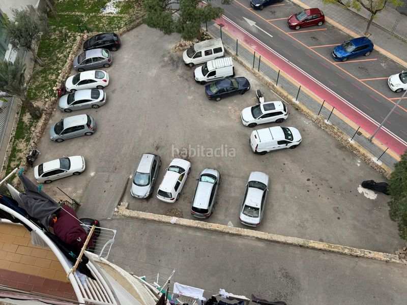 Foto 8e3a96b8-df82-4932-a65d-976a2b994578. Estudi amb aparcament piscina a Juzgados - Plaza de Toros Benidorm