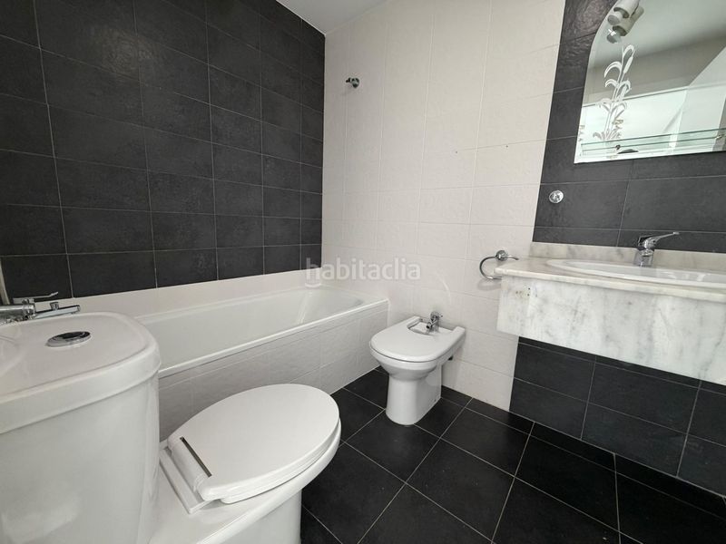 Foto feadb38f-bcb8-459c-b954-18b643805c99. Apartament amb aparcament piscina a Rincón Alto Benidorm