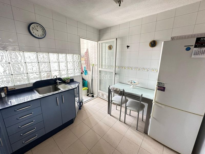 Foto 989520bc-cb08-4a64-89f5-f7fd334ea8ee. Apartament amb calefacció aparcament piscina a Juzgados - Plaza de Toros Benidorm
