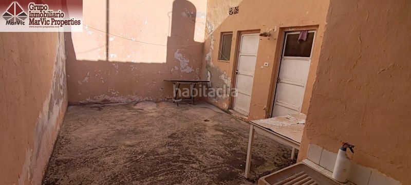 Foto e36dfa41-0ede-4245-8ee9-6101a032ad32. Casa a Colonia Madrid Benidorm