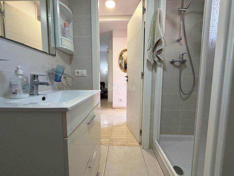 Foto b62a0026-f89a-46ec-92be-e5c8ee4f6e10. Apartament amb aparcament piscina a Levante Alto Benidorm