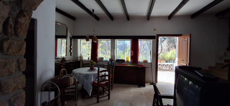 Foto 48747dd0-6d36-4f40-bd94-2a84b4758adc. Masia amb aparcament a Rincón Bajo Benidorm