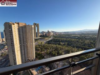 Flat in Via Parque. Exclusivo piso en benidorm  via parque por 336,000