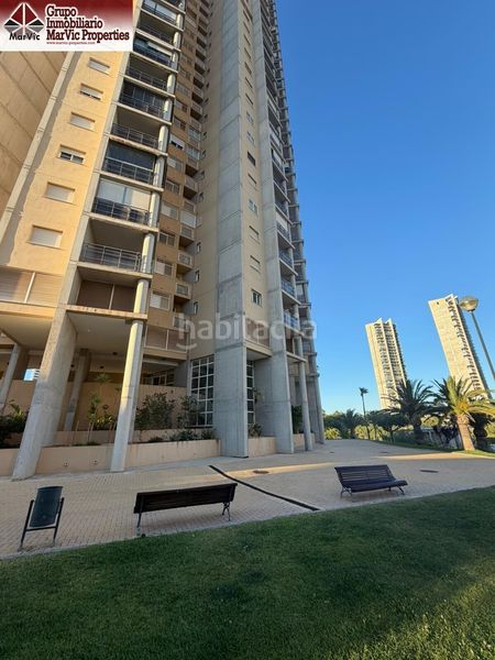 Foto 5b5f92cb-6827-4b19-b204-594785951f4c. Pis amb aparcament piscina a Via Parque Benidorm