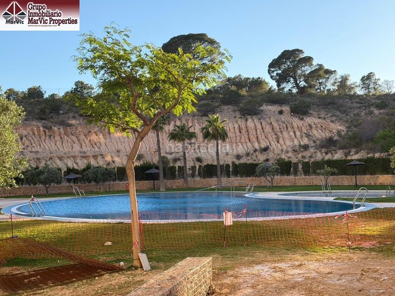 Foto ac9e080a-b199-4159-b0c8-b05e23025c36. Pis amb aparcament piscina a Via Parque Benidorm