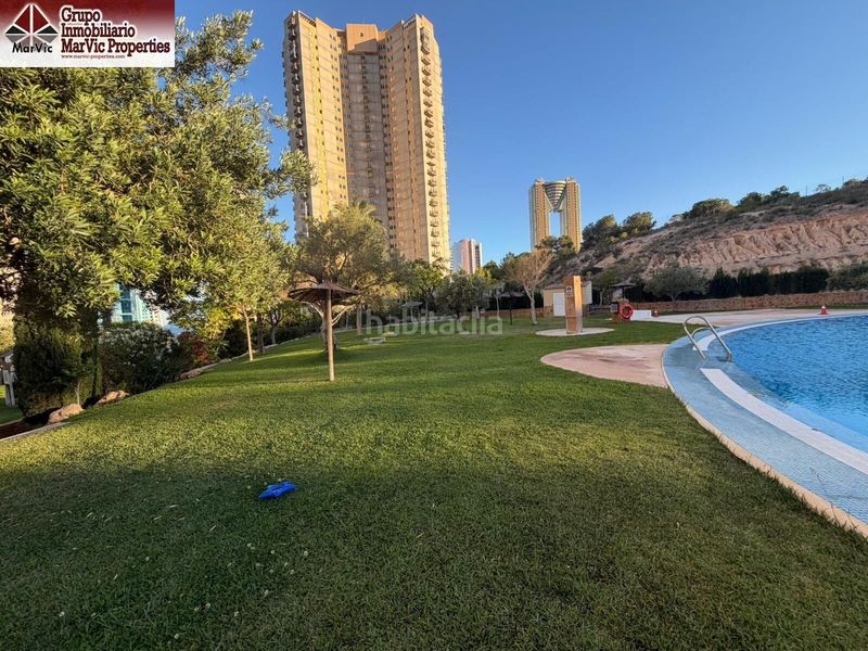 Foto b5cdc4d3-af58-4382-b002-d3c8a98a4837. Pis amb aparcament piscina a Via Parque Benidorm
