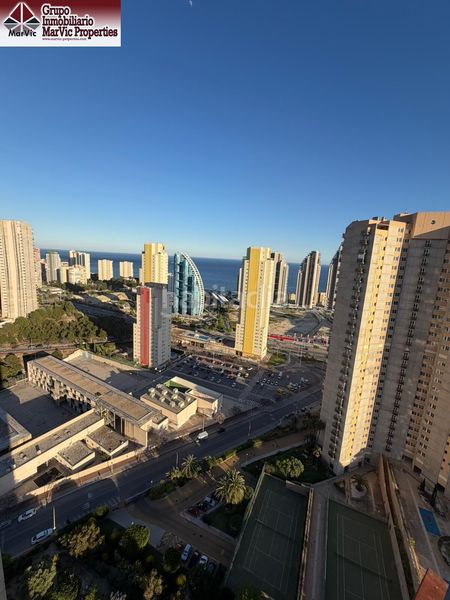 Foto e19a1178-96f8-4a06-9b54-b11830419f70. Pis amb aparcament piscina a Via Parque Benidorm