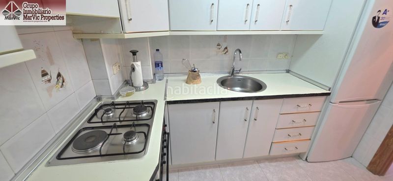 Foto f98c59e8-fe8f-4058-823a-4d679987bfc3. Apartament amb piscina a Juzgados - Plaza de Toros Benidorm
