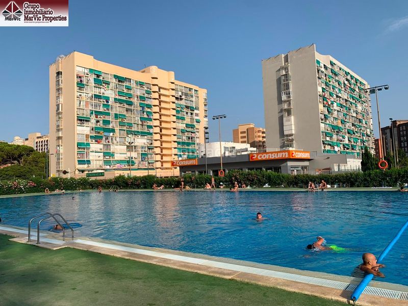 Foto 208e1d36-0391-47c4-8f72-f7d03890f2aa. Estudi amb aparcament piscina a Juzgados - Plaza de Toros Benidorm