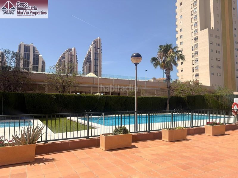 Foto 5fbe2084-010f-4099-8d0c-73ec9f72ff51. Pis amb aparcament piscina a Via Parque Benidorm