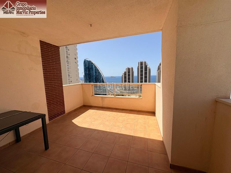 Foto df8062de-568d-458d-a3c0-ebdab92b78e7. Pis amb aparcament piscina a Via Parque Benidorm