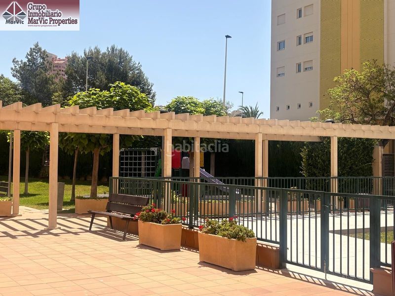 Foto ec00781a-365f-40df-94c8-e54335f7588f. Pis amb aparcament piscina a Via Parque Benidorm