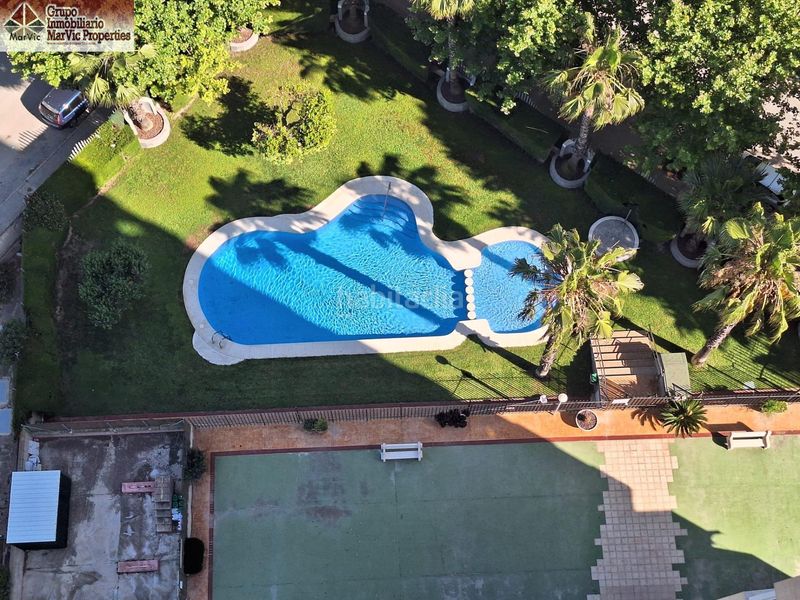 Foto 1be0603e-4de5-4f64-aced-391301197266. Pis amb aparcament piscina a Levante Alto Benidorm
